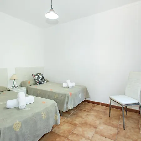 Owl Tonieta- 10 Min Walk To The Cala de Sant Vicenc